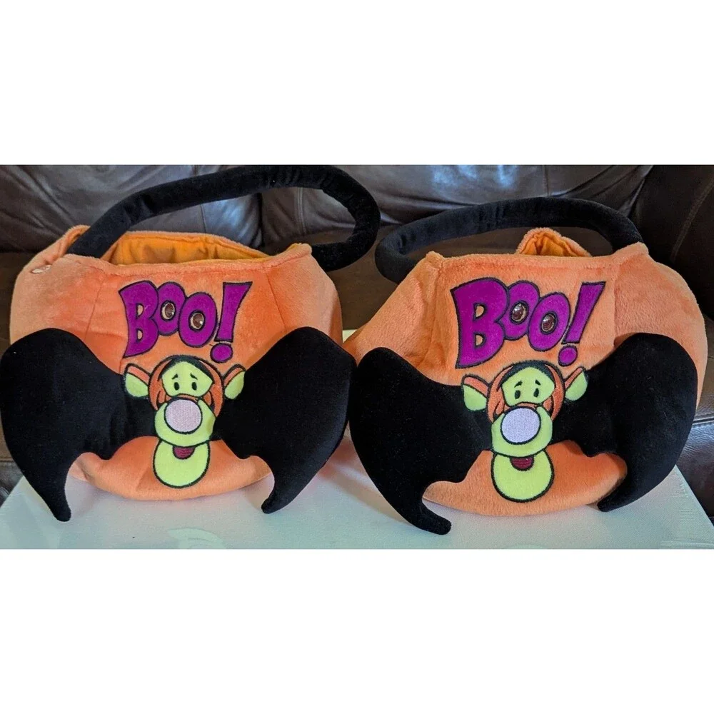 Set Of 2 Y2K Disney Catalog Tigger Vampire Bat  Halloween Plush Pumpkin Bag Sack